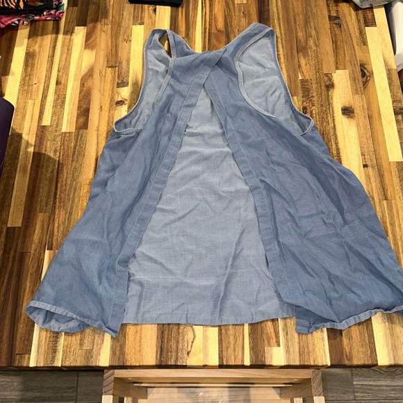 Lululemon Tank - Picture 5 of 5